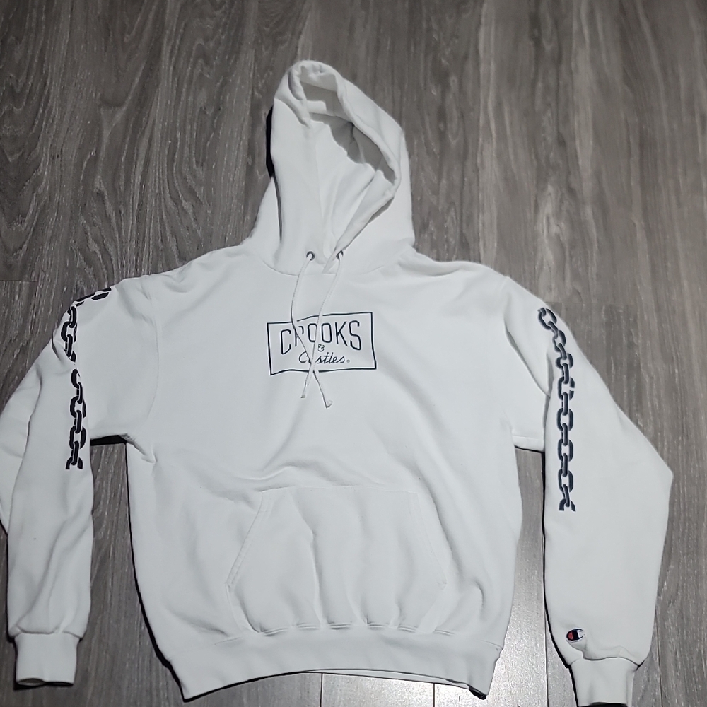 🔥3 for $18🔥Crooks & Castles Champion White Sweater with Checkerboard Sleeves